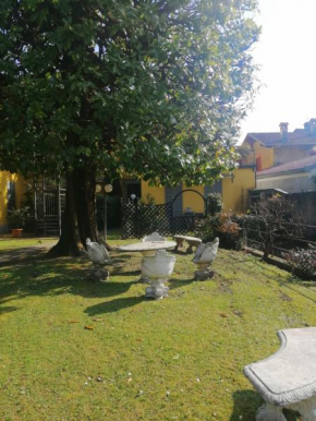 Timeless Garden Lake Como Gravedona